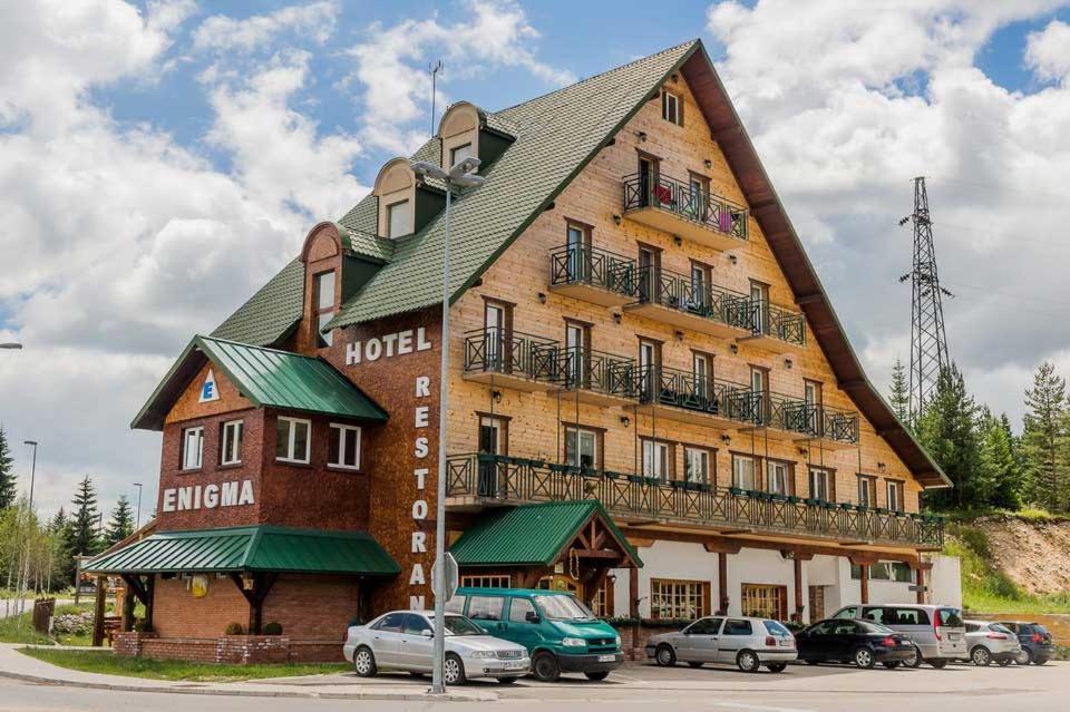 Hotel Enigma Zabljak  Ngoại thất bức ảnh