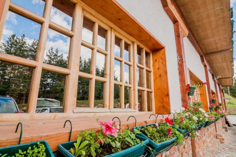 Hotel Enigma Zabljak  Ngoại thất bức ảnh